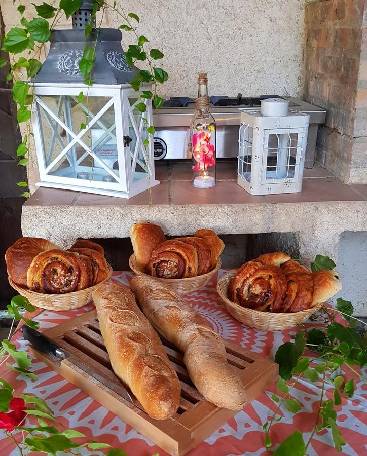 Domaine De Potofayol Bed & Breakfast Lacropte Bagian luar foto
